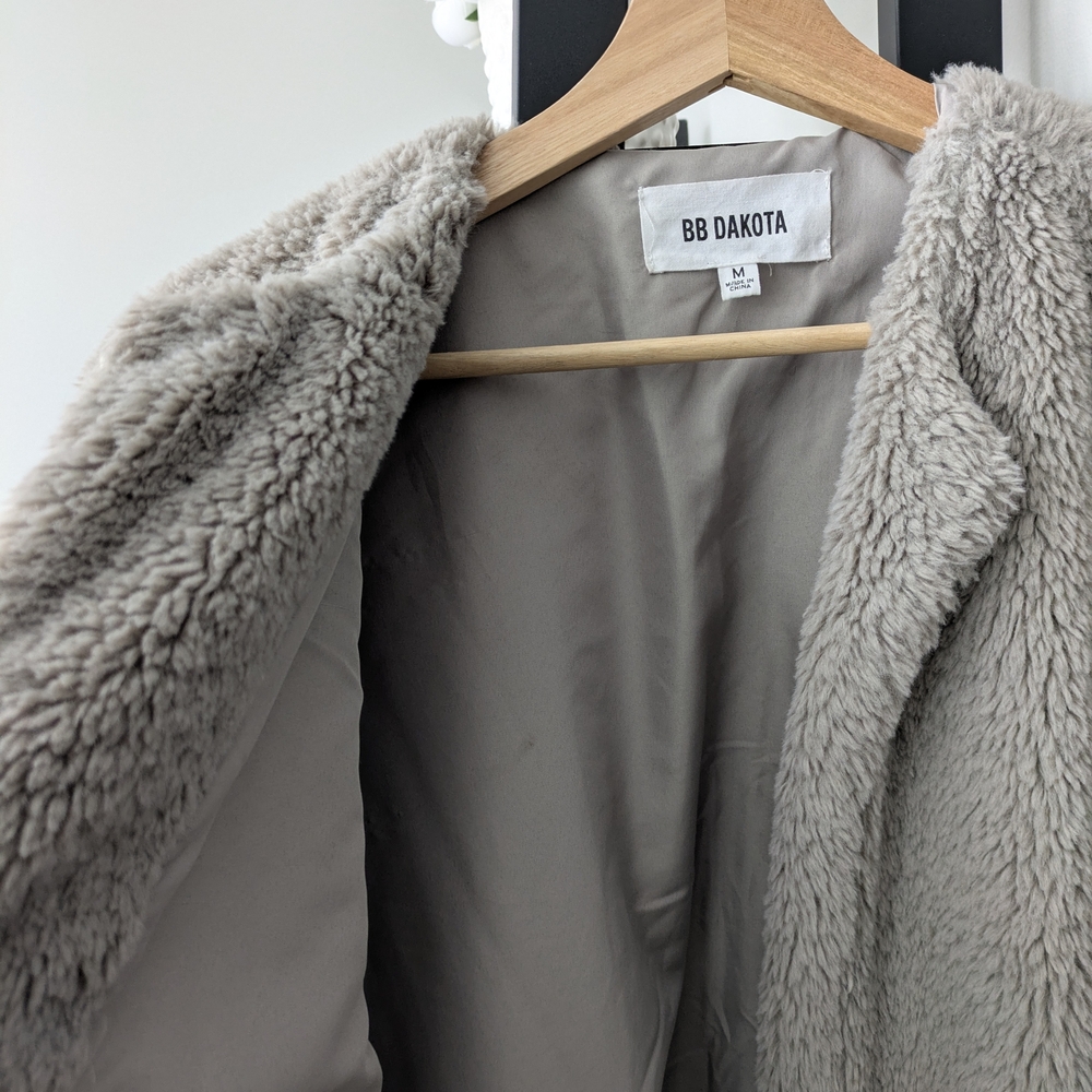 BB Dakota Cozy Gray Teddy Jacket - Picture 6 of 7
